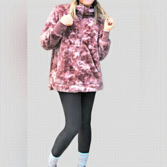 LuLaRoe Pink Tye Dye Teddy Bear Nancy Fleece - Size XL - Picture 2 of 15